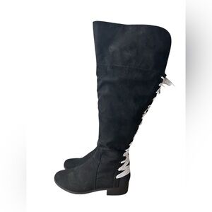 Torrid Women’s Plus size Faux Suede Over the Knee Boots 11WW w/silver lace